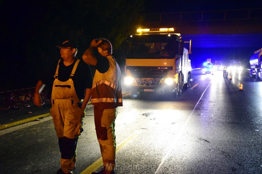 Schwerer VU A 3 Rich Oberhausen Hoehe AK Leverkusen P040.JPG - Miklos Laubert